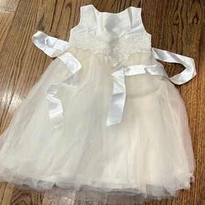 Flower girl dress